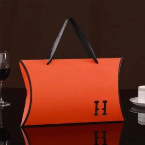 Pillow Boxes with Handle